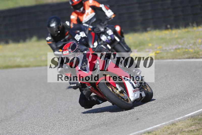 /06 08.04.2026 Cornu Master School ADR/Gruppe blau/5